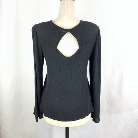 C. Wonder Embroidered Boho Top - Picture 4 of 8